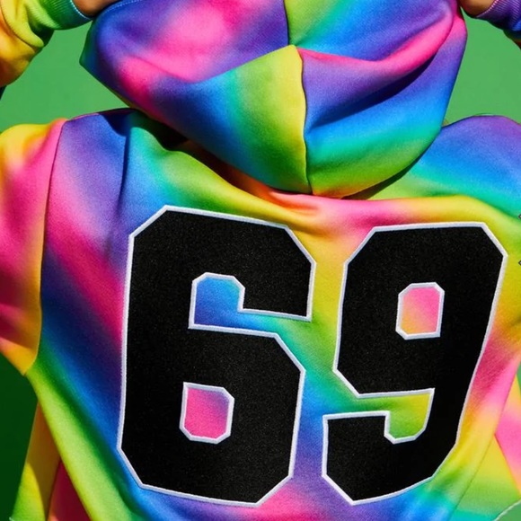 Dolls Kill Club Exx Playful Player Queer 69 Cropped Hoodie Rainbow Size Large - Picture 8 of 11